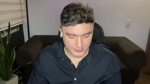 ROBYN online show from February 2026 02:09:02 AM