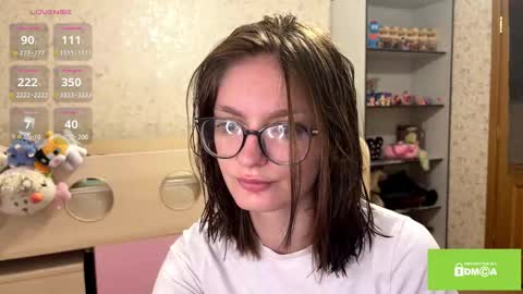 robynsentinella online show from March 2026 10:27:01 PM