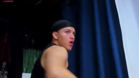 rocco_santos online show from December 2025 02:31:01 AM