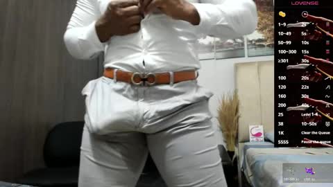 Snapshot of roccoblack02 chatting on May 2026 01:19:01 PM onlyfans user waga122 follow my accounts of Instagram Waga122 oficial twitter waga122 thanks you guys online show from May 2026 01:19:01 PM