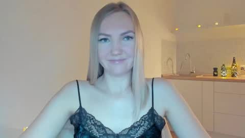 rock__baby online show from January 2026 01:32:01 AM