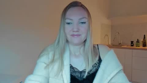 rock__baby online show from March 2026 10:37:01 PM