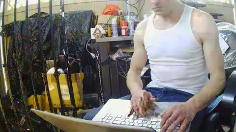 muscleboi slave online show from February 2025 10:09:01 PM