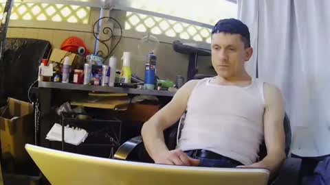 muscleboi slave online show from February 2025 01:00:02 AM