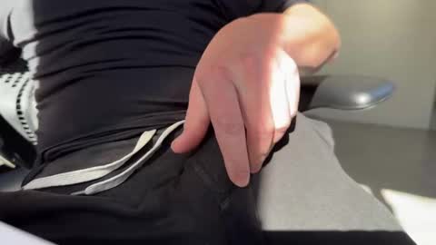 rockhardpilot online show from January 2025 07:32:01 PM