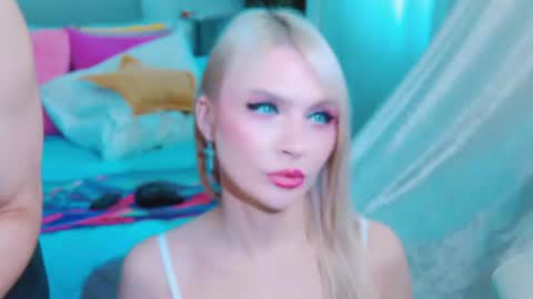 Snapshot of rockstarsgames chatting on July 2026 07:25:01 AM Lina and Den online show from July 2026 07:25:01 AM