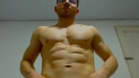 Snapshot of rocky_muscle chatting on June 2026 12:33:02 AM rocky muscle online show from June 2026 12:33:02 AM