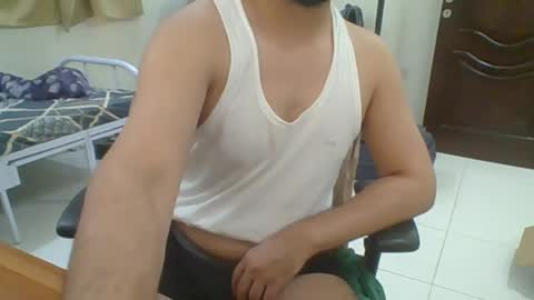 rockysam090 online show from April 2026 12:46:01 PM