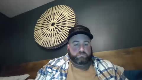 Snapshot of rofosho10 chatting on March 2025 11:48:01 PM BigBadBear online show from March 2025 11:48:01 PM