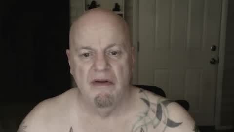 roinaz online show from February 2025 07:01:01 AM