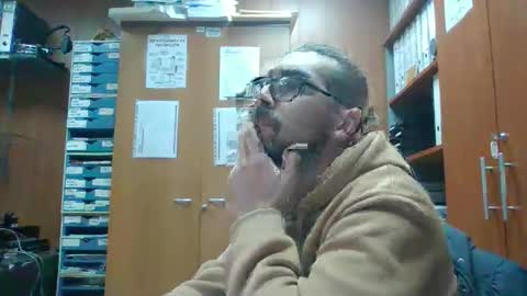 Snapshot of roketero93 chatting on November 2025 12:49:02 PM roktero 90 online show from November 2025 12:49:02 PM