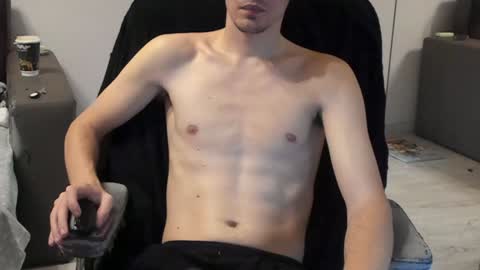 Snapshot of rokko_diamond777 chatting on January 2025 07:05:01 PM taylor fox online show from January 2025 07:05:01 PM