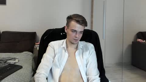 Snapshot of rokko_diamond777 chatting on January 2025 07:28:02 PM taylor fox online show from January 2025 07:28:02 PM