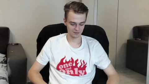 Snapshot of rokko_diamond777 chatting on February 2025 07:38:02 PM taylor fox online show from February 2025 07:38:02 PM