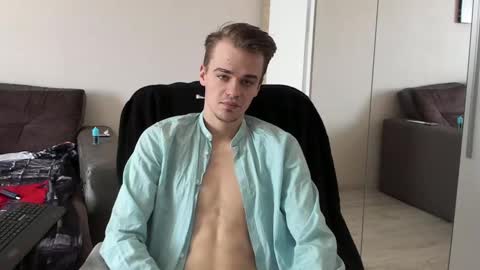 Snapshot of rokko_diamond777 chatting on February 2025 09:56:01 AM taylor fox online show from February 2025 09:56:01 AM