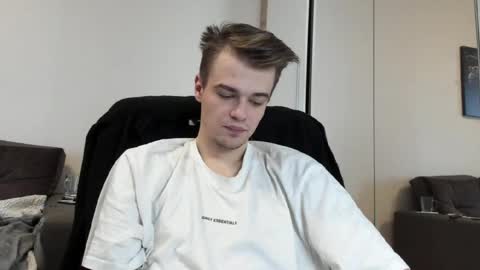 Snapshot of rokko_diamond777 chatting on February 2025 12:47:02 PM taylor fox online show from February 2025 12:47:02 PM