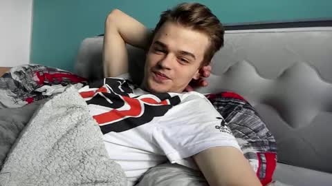 Snapshot of rokko_diamond777 chatting on September 2025 09:45:02 AM taylor fox online show from September 2025 09:45:02 AM