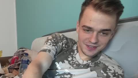 Snapshot of rokko_diamond777 chatting on October 2025 04:49:02 PM taylor fox online show from October 2025 04:49:02 PM