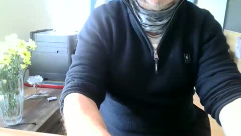 rolandloser1000 online show from February 2025 08:27:02 AM