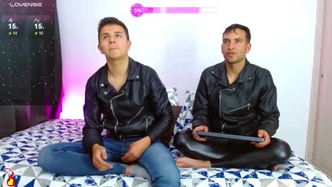 rolos_hot32 online show from December 2024 10:30:01 PM