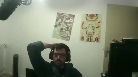 Snapshot of romainb72 chatting on October 2025 09:44:02 PM romainb72 online show from October 2025 09:44:02 PM