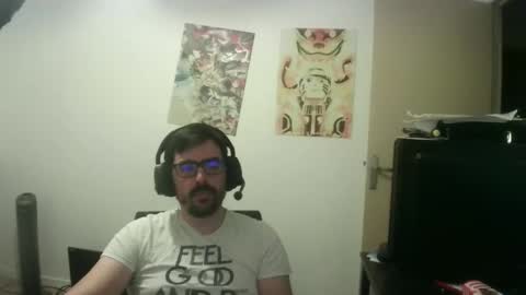 Snapshot of romainb72 chatting on October 2025 06:19:02 PM romainb72 online show from October 2025 06:19:02 PM