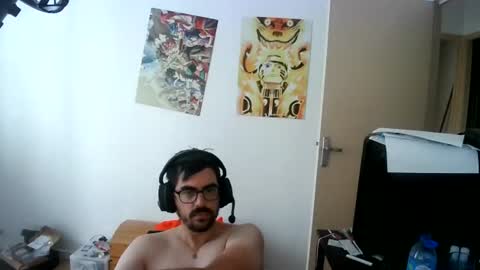 Snapshot of romainb72 chatting on June 2026 10:18:01 AM romainb72 online show from June 2026 10:18:01 AM