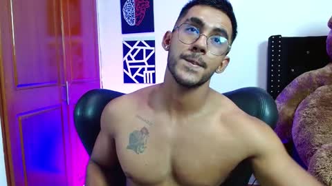 Snapshot of romanpearce_ chatting on February 2025 09:31:02 PM Roman online show from February 2025 09:31:02 PM