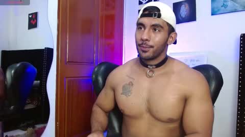 Snapshot of romanpearce_ chatting on September 2025 06:32:02 PM Roman online show from September 2025 06:32:02 PM