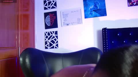 Roman online show from March 2026 07:19:01 PM