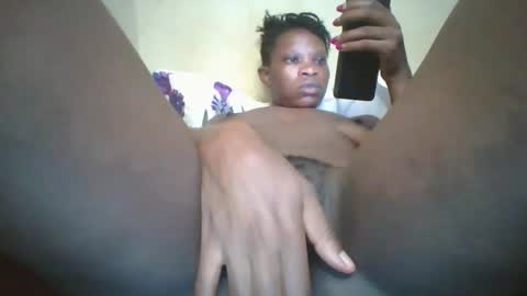 Emma online show from October 2025 01:36:02 AM