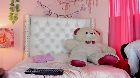 ROMEO online show from April 2026 08:46:01 PM