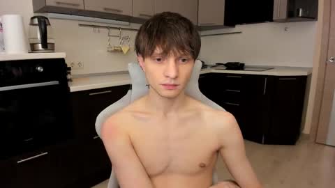 Romeo online show from November 2025 04:00:02 AM