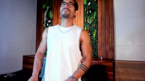 R O M E O  online show from January 2025 04:30:01 AM