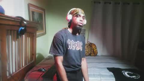 romeotyn online show from October 2025 02:23:02 AM