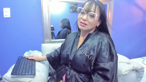 Romi  online show from January 2025 07:04:02 AM