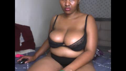 Romina 26 online show from February 2026 07:45:02 PM