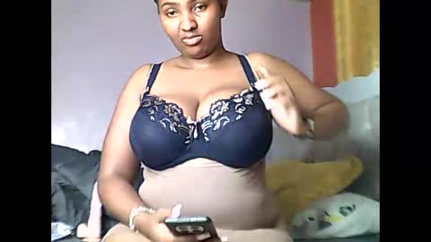 Snapshot of romina_26 chatting on May 2026 07:54:02 PM Romina 26 online show from May 2026 07:54:02 PM