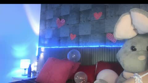 Rominna online show from February 2025 07:50:02 PM