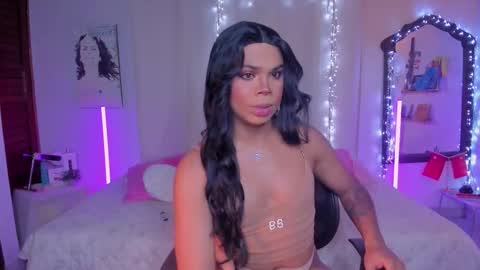 Romi Rouse online show from January 2026 02:59:01 AM