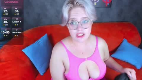 Roni3 online show from September 2025 12:07:02 PM
