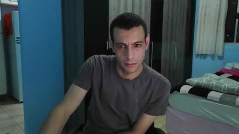 ronny online show from March 2026 10:04:02 PM