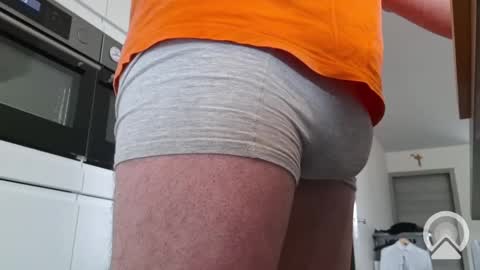 ronny8_5 online show from December 2024 09:40:02 AM