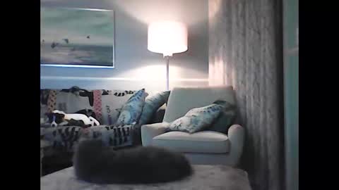 ronvlv online show from October 2025 03:04:01 AM