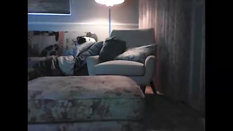 ronvlv online show from April 2026 01:52:01 AM