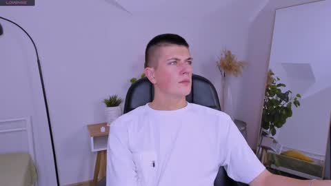 Rony online show from December 2024 01:24:01 PM