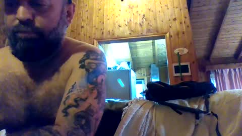 Snapshot of roomatesonfire2 chatting on September 2025 09:29:02 PM roomatesonfire2 online show from September 2025 09:29:02 PM