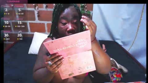 roos_veyker online show from October 2025 08:36:02 PM