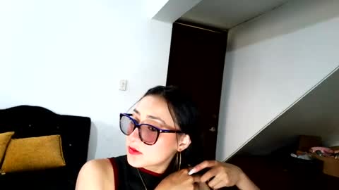 Snapshot of roosmery_ chatting on August 2026 01:49:02 PM roosmery_ online show from August 2026 01:49:02 PM