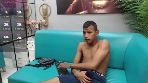 Snapshot of rory_castro chatting on September 2025 08:31:01 PM RORY CASTRO online show from September 2025 08:31:01 PM